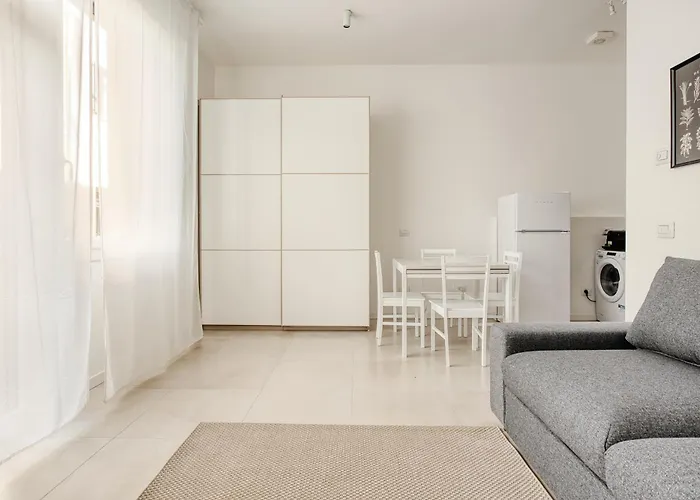 Apartament Just Urban - Monolocale Moderno Navigli - Metro M2 Mediolan