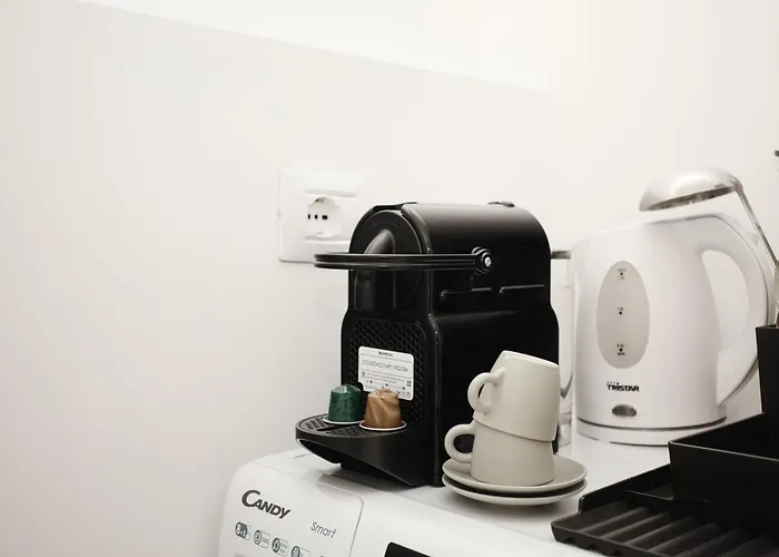 Just Urban - Monolocale Moderno Navigli - Metro M2 Apartament